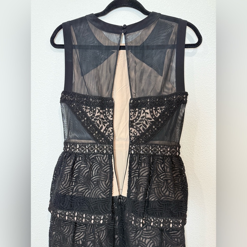 BCBG MAXAZRIA “Joselyn” Black Lace Mesh Cocktail Dress Size 6 NWT $368 - Picture 5 of 15